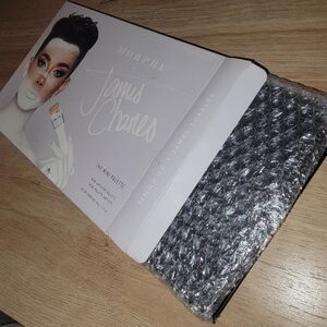 Morphe x James Charles Mini Unleash Your Inner Artist 39 shade Eyeshadow Pallete